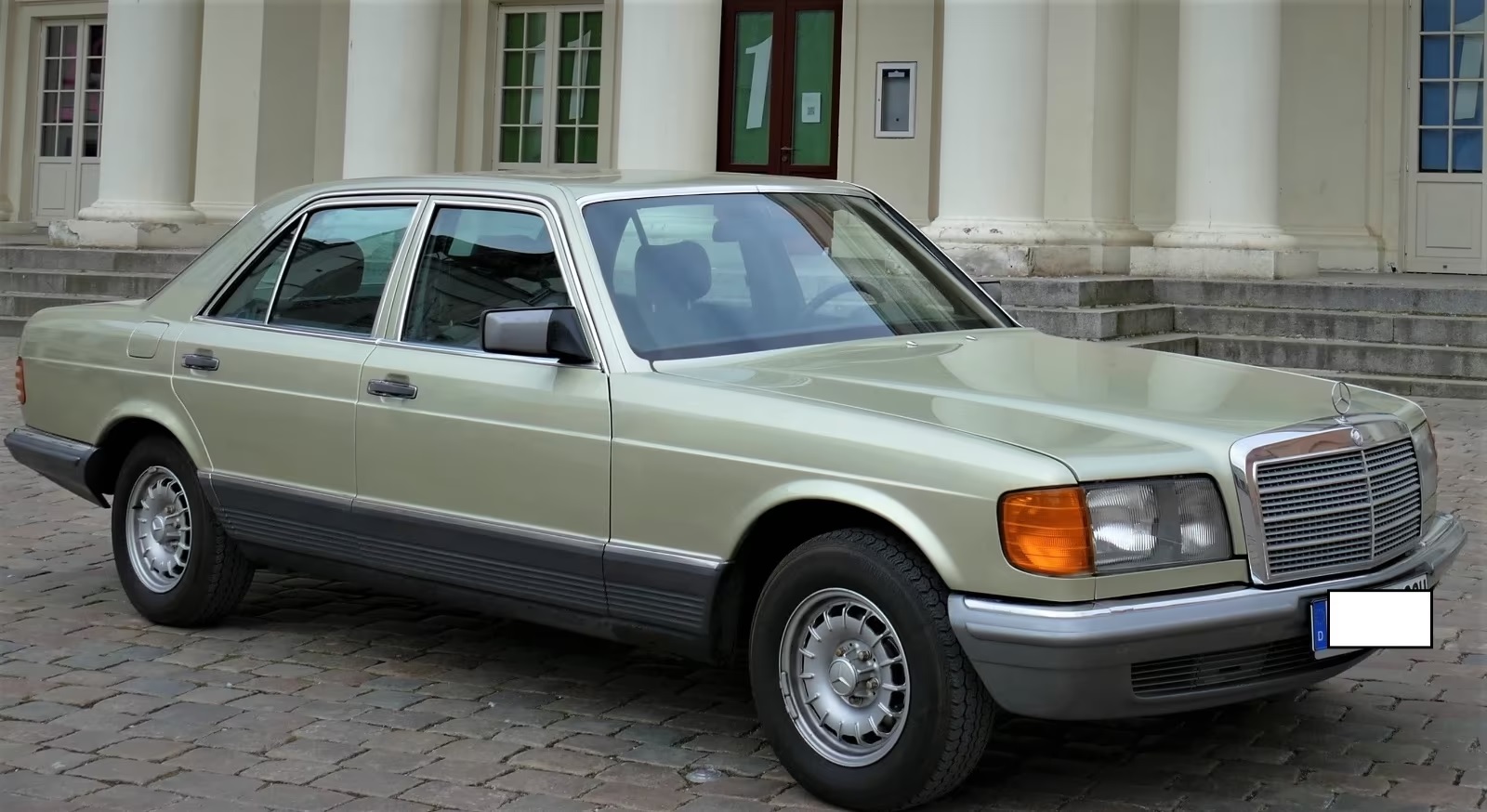 Image of Mercedes W126